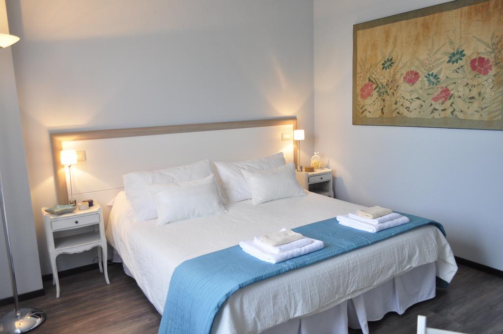 B&B Acquamarina Marina di Massa Rum bild